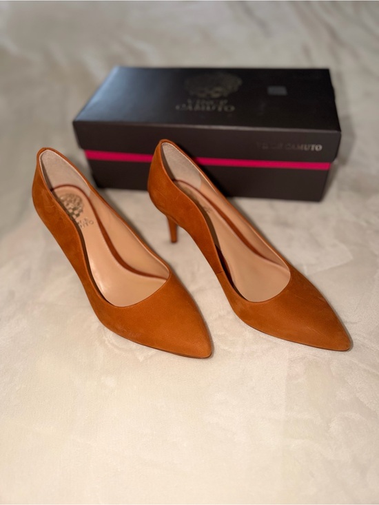 Vince Camuto Shoes - Vince Camuto Jaynita Suede Pointed Toe Pumps Autumn Cognac Heels Size 6